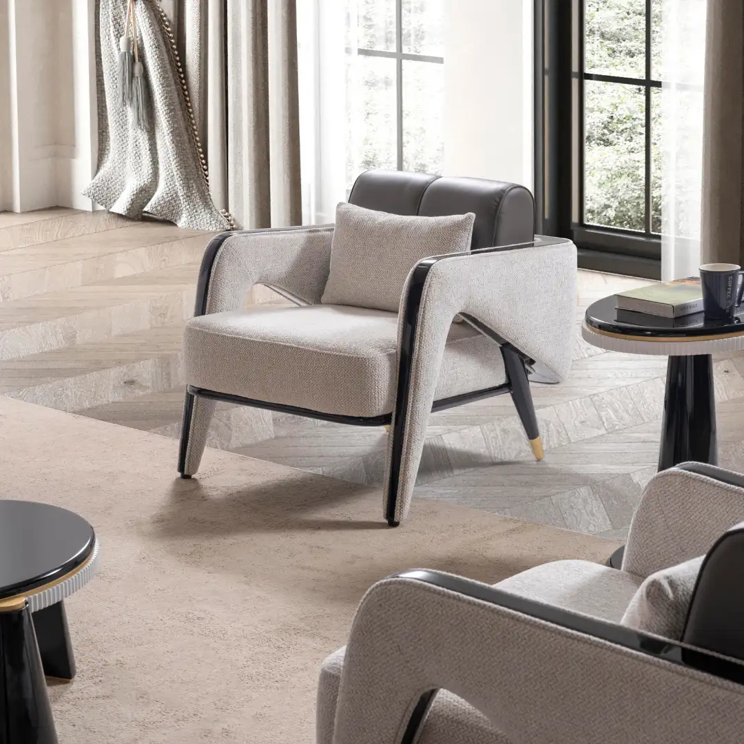 LIZBON ACCENT CHAIR - Image 1